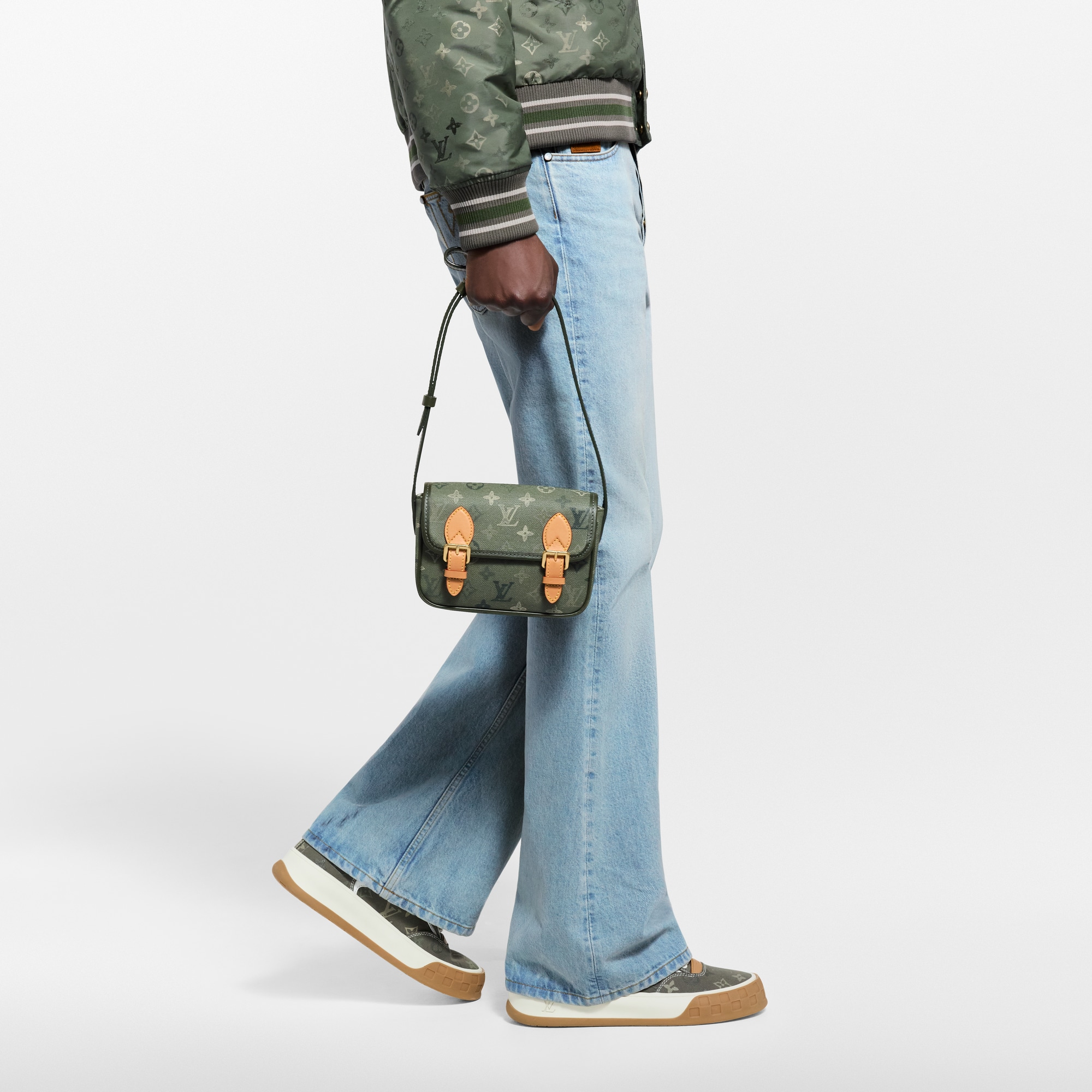 Satchel Wearable Wallet Monogram Heritage - Men - Small Leather